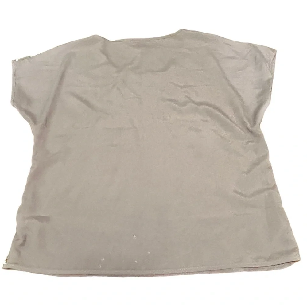 Sparkly Silver Sequin Shortsleeved Top by Seductions - New Size Medium 💍 - Picture 7 of 12
